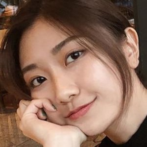 Savi Sala, 33 (YouTube Star)