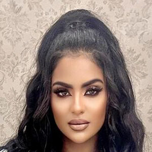 Scarlet Collado, 32 (Instagram Star)