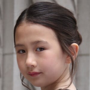 Scarlett Bella Song image 4