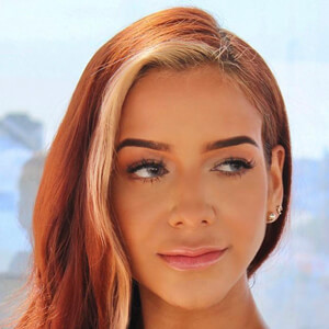 Scarlett Cordova image 14