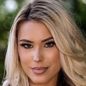 Scarlett Queen, 29 (TikTok Star)