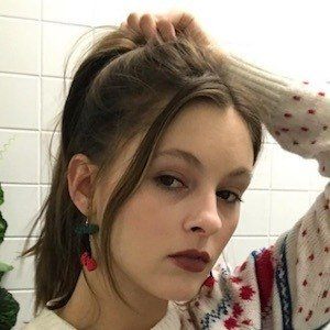 Scarlett Stevens image 5