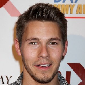 Scott Clifton image 4