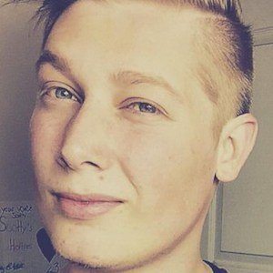 Scott Fiedel, 32 (YouNow Star)