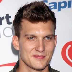 Scott Michael Foster image 4