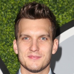 Scott Michael Foster image 5