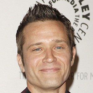 Seamus Dever, 49 (電視演員)