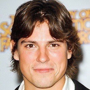 Sean Faris image 2