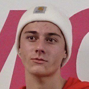 Sebastian Bails image 5