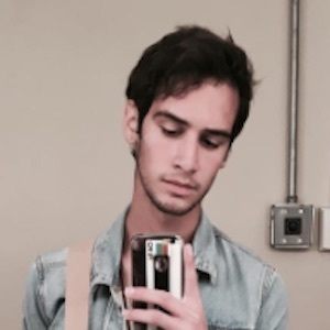 Себастиáн Карло image 3