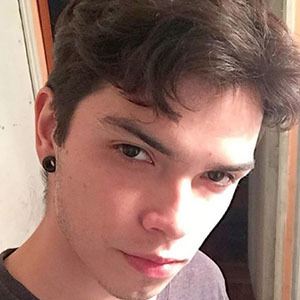 Sebastián Tobar, 25 (TikTok明星)