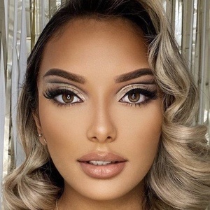 Sedicekeit, 26 (TikTok Star)