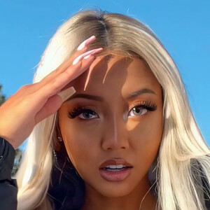 Selena Ashlynn image 3