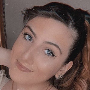 Selena Valentine, 25 (TikTok Star)