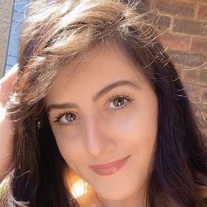 Selena Valentine, 25 (TikTok明星)