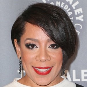 Selenis Leyva image 4
