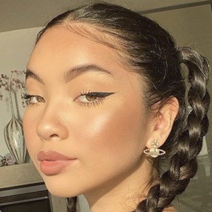 Selina Dreijer, 22 (TikTok Star)