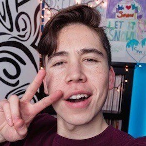 Senna, 26 (YouTube Star)
