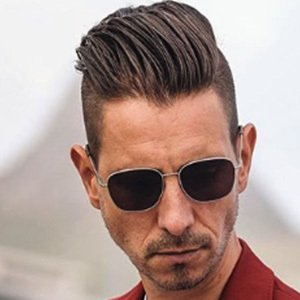 Sergio Ines, 47 (Blogger)