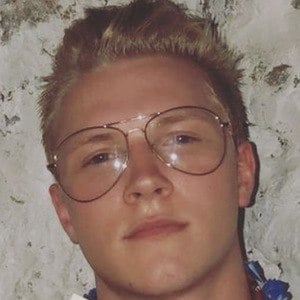 Seth Petersen, 26 (Estrella de TikTok)