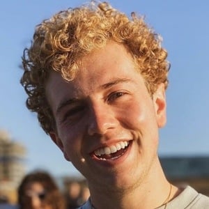 Seth Thomas, 27 (TikTok Star)