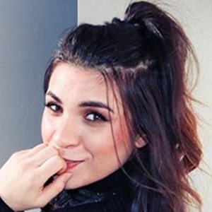 Shado Abuzeana, 32 (Star di YouTube)