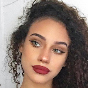 Shanalee Figueroa, 30 (YouTube Star)