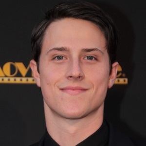 Shane Harper image 3