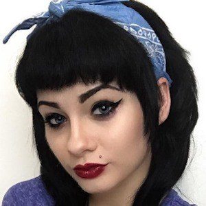 Shannon Taylor, 28 (YouTube Star)