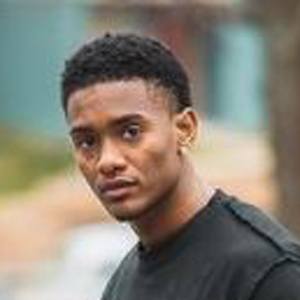 Shaquan Roberts image 5