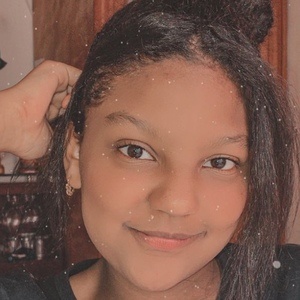 Sharon Garzon image 6