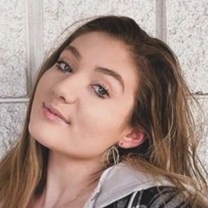 Shay Mandigo, 22 (TikTok Star)