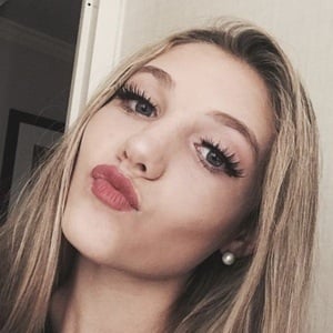 Shay Mandigo, 22 (TikTok Star)