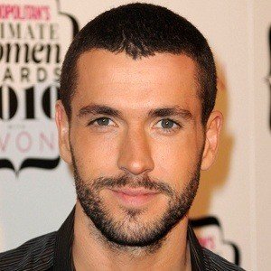 Shayne Ward, 41 (流行歌手)