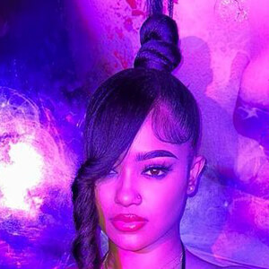 Shaz Delicious image 3