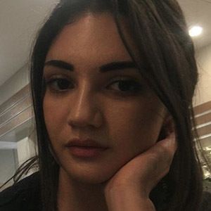 Sheila Curiel, 29 (YouTube明星)