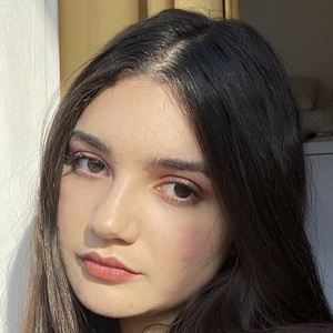 Sheila Curiel, 29 (YouTube明星)