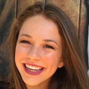 Shelby Bain, 24 (TV Actress)