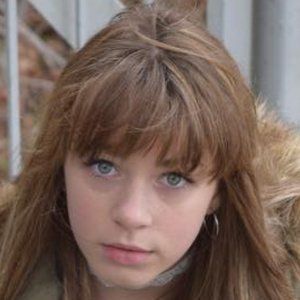 Shelby Bain, 24 (TV Actress)