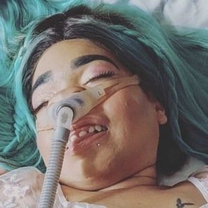 shelbykinsxo, 28 (TikTok Star)