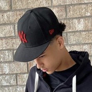 Shemaiah Davis image 3