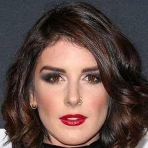 Shenae Grimes image 8