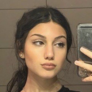 Sherin's Beauty, 21 (YouTube Star)