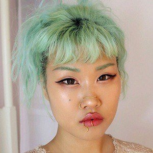 Sherliza Moé, 28 (YouTube Star)