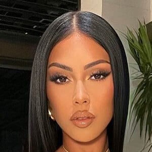 Sherry Foreign image 4