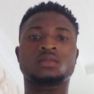 Sheunola, 23 (TikTok Star)