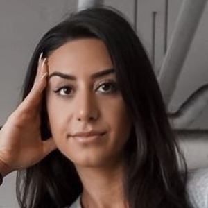 Shiva Fit, 31 (Bodybuilder)