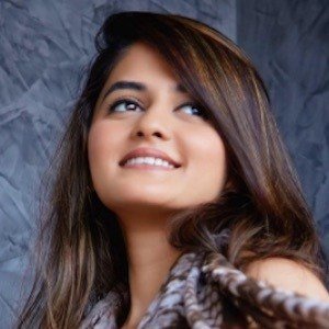 Shivani Patil, 29 (Blogger)