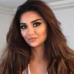 Shkova Farhad, 34 (Instagram Star)