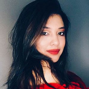 Shreya Nepali, 30 (Instagram明星)